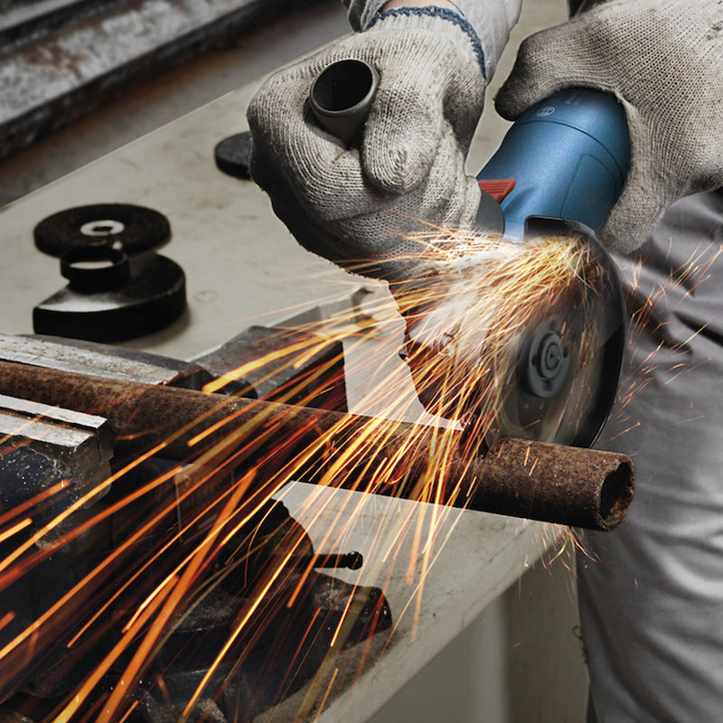 Esmeril Bosch 4,5 " GWS 700, 710W 220V